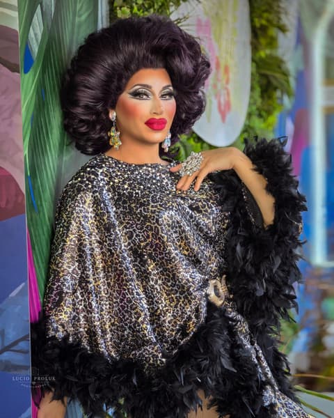 Ricky's Cabaret Bar photo 4
