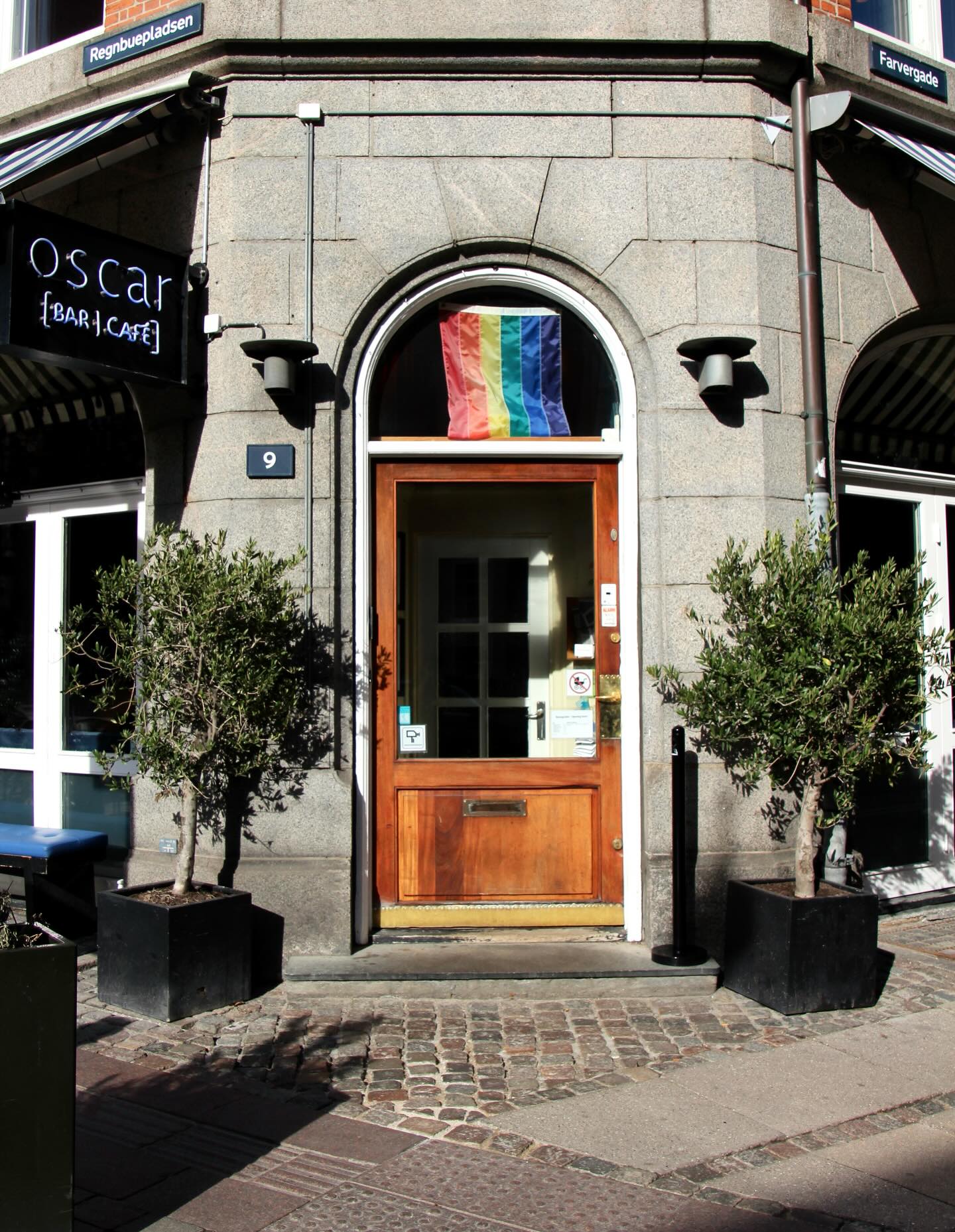 Oscar Bar & Cafe photo 1