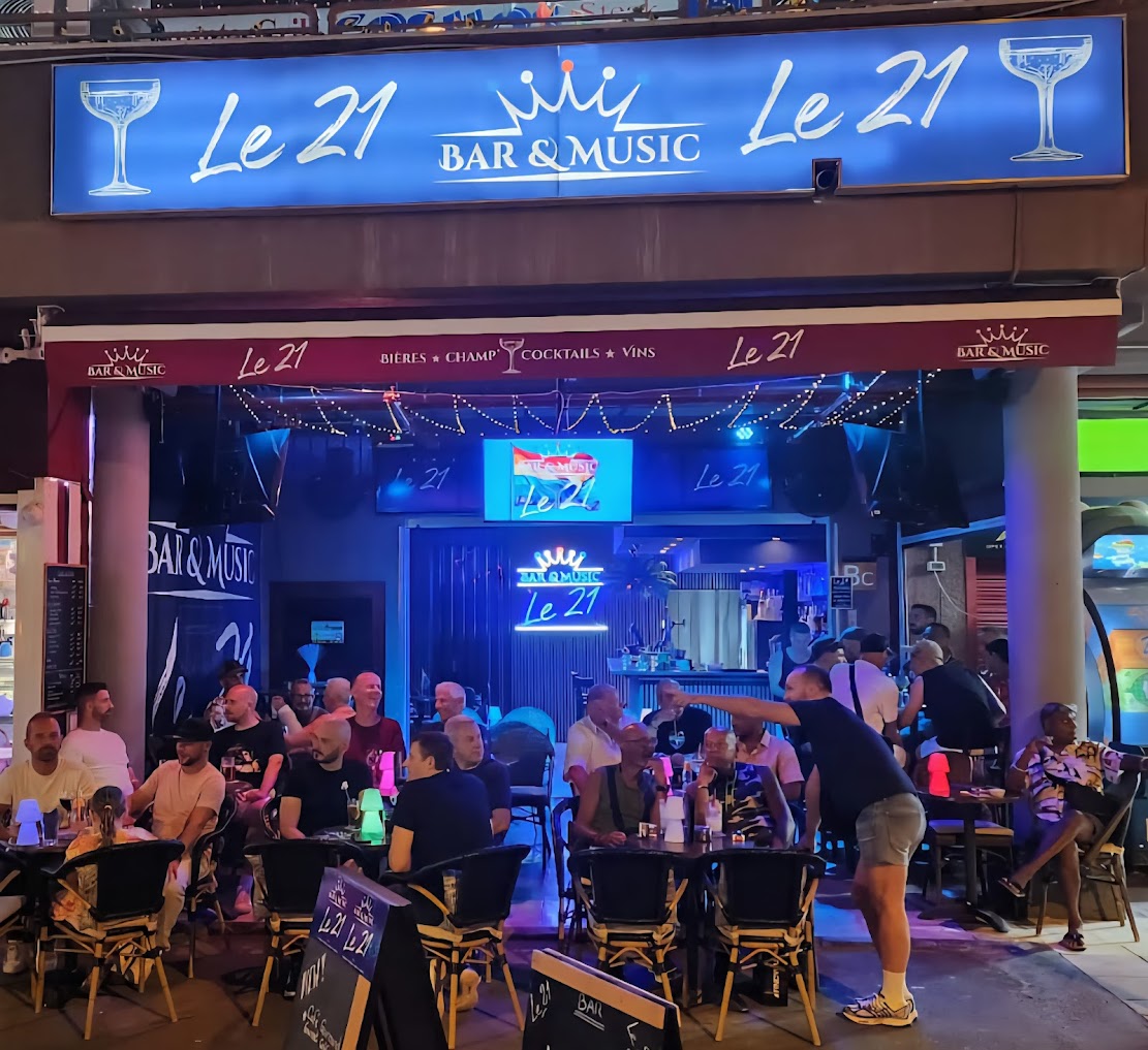 BAR LE 21 photo 1